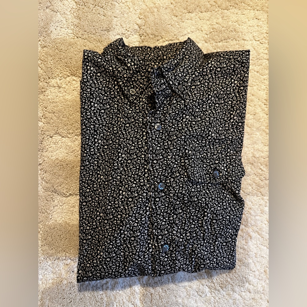 Gap Black Floral Print Size Medium